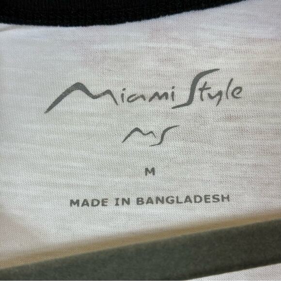 Miami Style, 2019 Glitzy Sturgis White Graphic Tee Camo Sleeves. Size Medium. - Picture 4 of 7